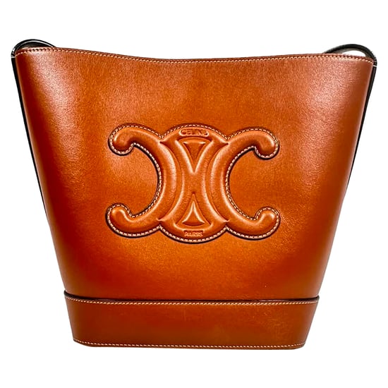 Celine Kleine Cuir Triomphe Bucket Bag aus braunem Leder - Image 5