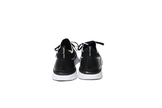 React Infinity Run Flyknit 2 in Schwarz und Weiß Gummi - Image 3