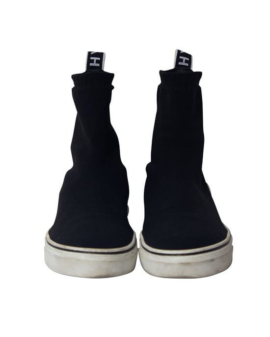 Givenchy George V Logo Stretch-Strick Hohe Slip-On Sneakers aus schwarzem Polyamid - Image 2