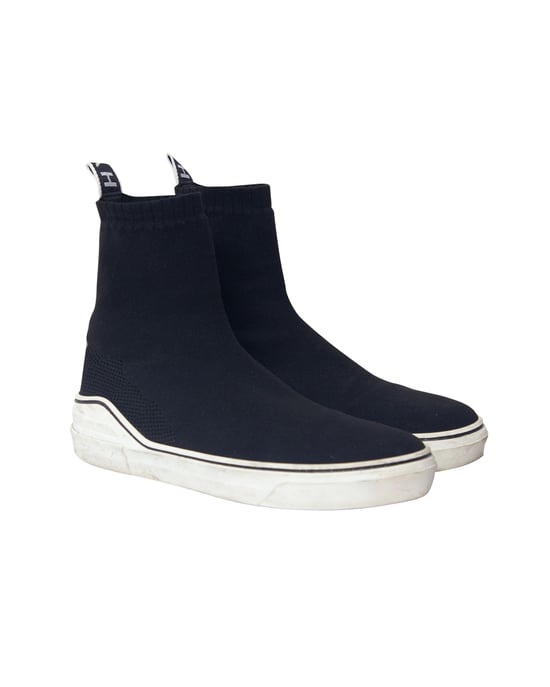 Givenchy George V Logo Stretch-Strick Hohe Slip-On Sneakers aus schwarzem Polyamid - Image 3