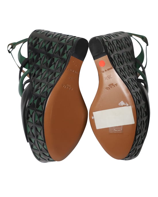 Alaia Laser-Cut Korbgeflecht Wedges aus grüner Leder - Image 5