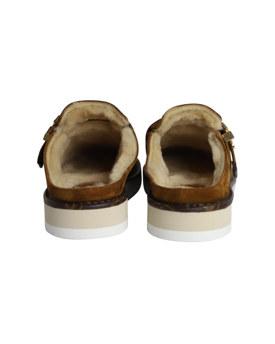 Louis Vuitton Cosy Slip-On Mules aus braunem Wildleder-Rindsleder - Image 4