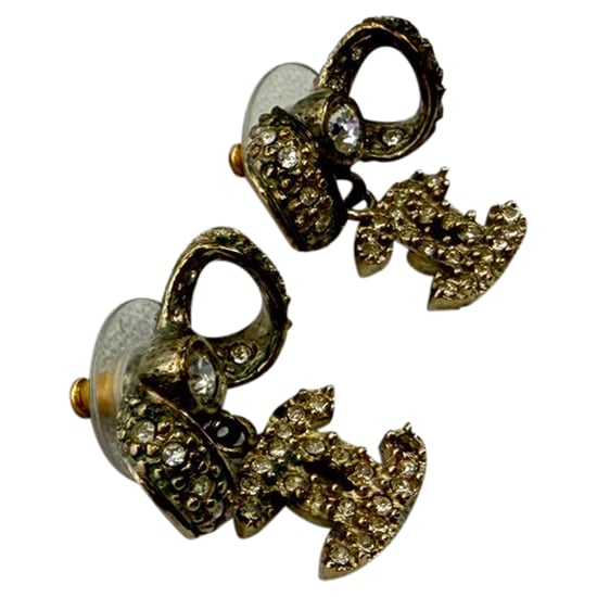 Chanel Kristall CC Schleife Anhängerohrringe aus goldfarbenem Metall - Image 3