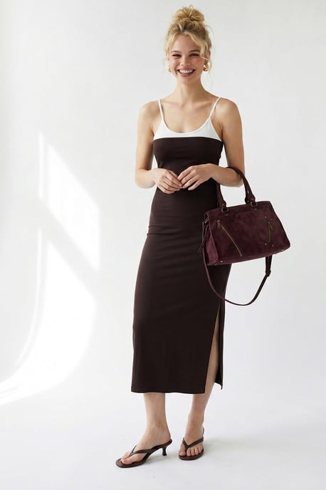 Ärmelloses Bodycon-Midi-Kleid mit Schlitz - Image 3