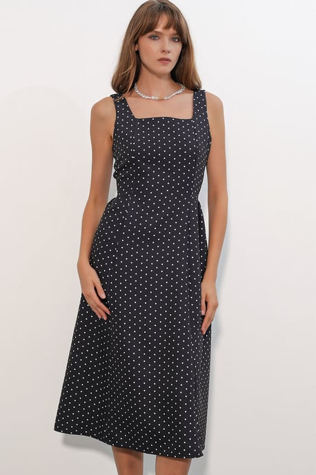 Big Dart A-Linien-Midikleid mit Punkten - Schwarz - Image 5