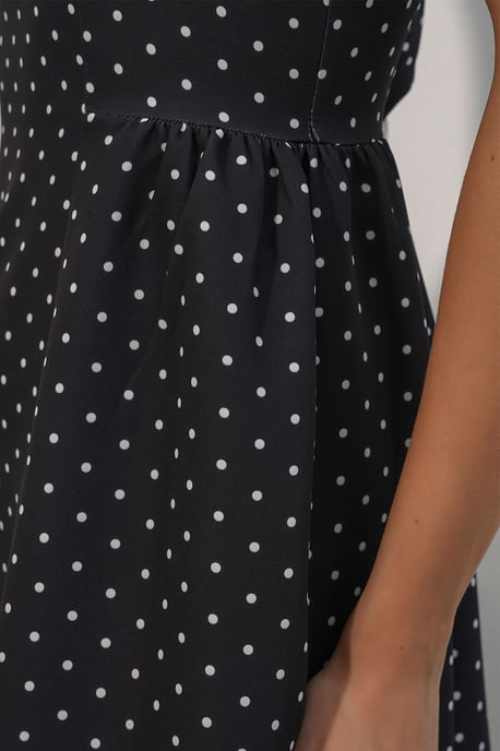 Big Dart A-Linien-Midikleid mit Punkten - Schwarz - Image 6
