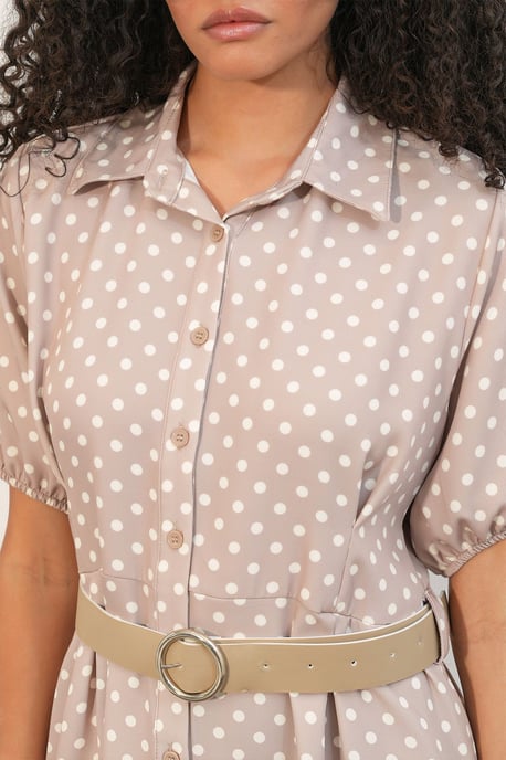 Punkte-Muster Midi Hemdblusenkleid mit Gürtel - Image 3