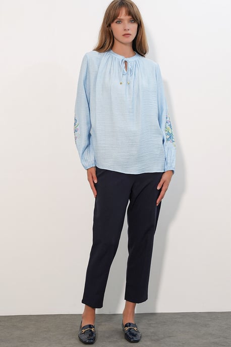Gestickte Übergröße Crepe-Bluse - Image 2