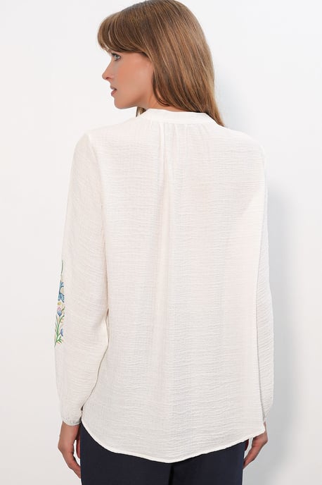 Bestickte Übergröße Crepe-Bluse - Image 5