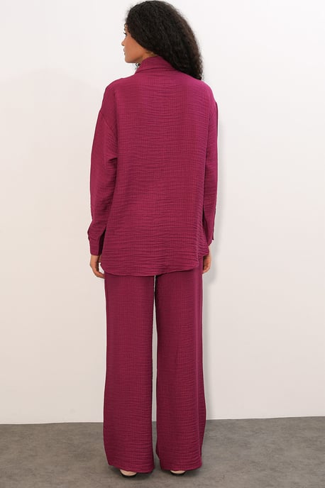 Strukturiertes Hemd und weit geschnittene Hose Set - Image 5