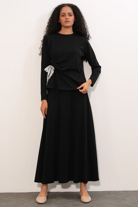 Langärmlige Bluse und weite Hose Koordinatensatz - Image 1