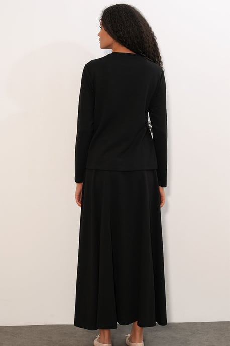 Langärmlige Bluse und weite Hose Koordinatensatz - Image 6