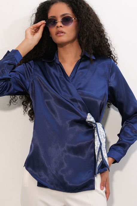 Damen Satin Knoten-Front Bluse - Image 4