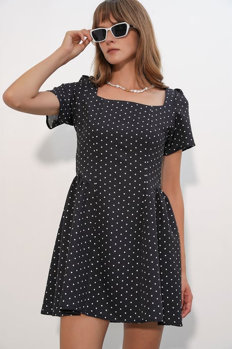 Punkte-A-Linien-Minikleid - Image 3