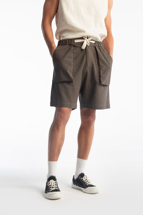 Regulär geschnittene Leinenmix-Shorts mit Kordelzugbund - Image 2