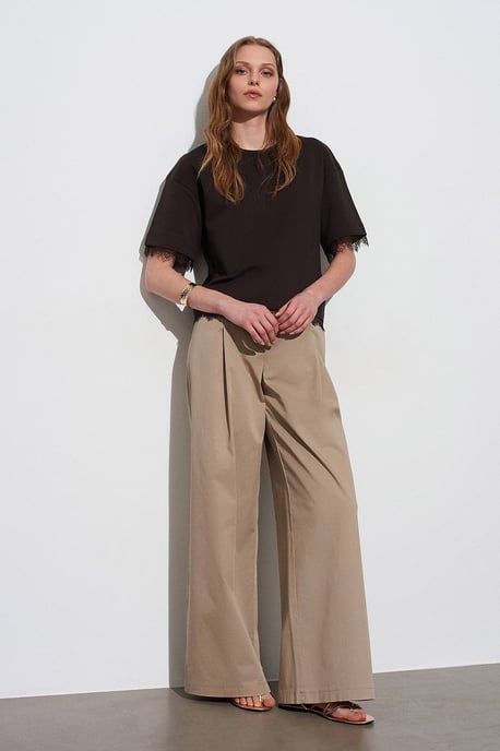 Damen Baumwoll-Elasthan Rundhals T-Shirt - Image 4
