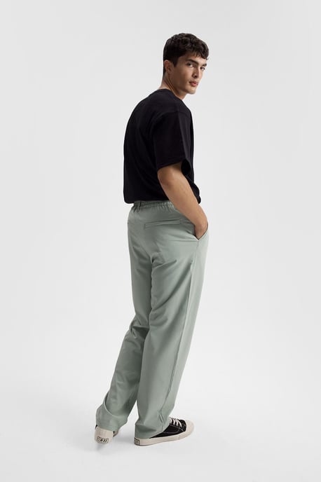 Herren Relaxed Fit Faltenhose mit geradem Bein - Image 5