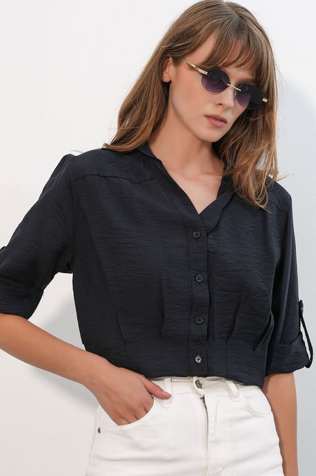 Übergroßes Crop-Shirt - Image 1