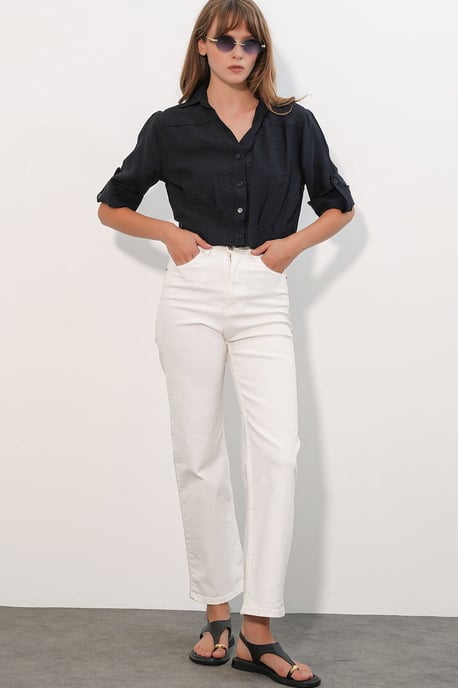 Übergroßes Crop-Shirt - Image 2