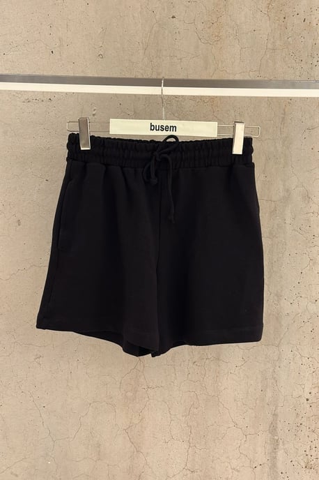Sweat-Shorts mit Kordelzug in mittlerer Taille - Image 1