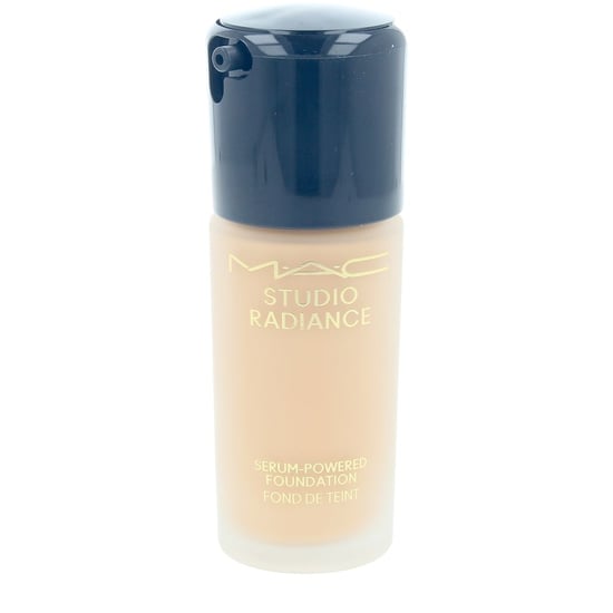 Studio Radiance Serum Angetriebene Grundierung #nc20 30 ml - Image 1