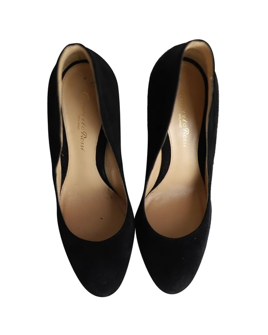 Gianvito Rossi Rundzehen-Pumps mit Glockenabsatz aus schwarzem Wildleder - Image 4