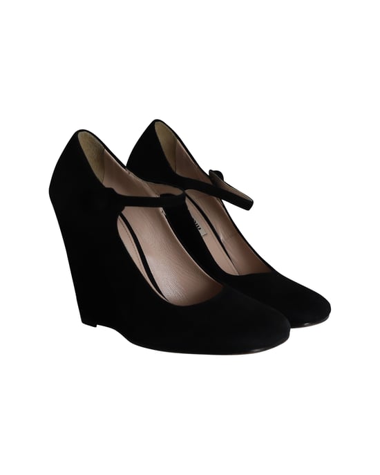 Miu Miu Keilpumps aus schwarzem Wildleder - Image 4