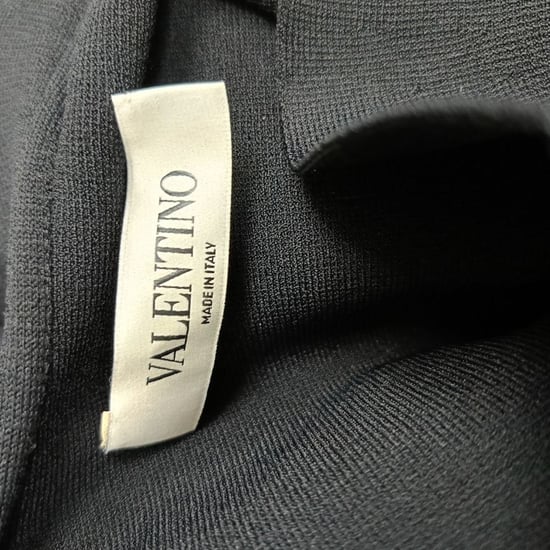 Valentino Garavani Rüschen-Minikleid mit langen Ärmeln aus schwarzer Viskose - Image 5
