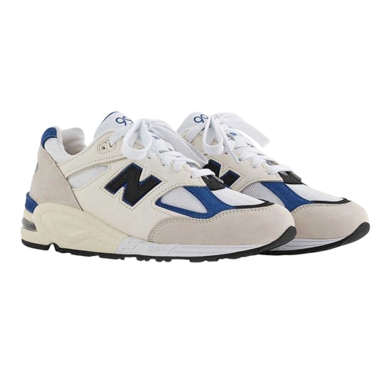 New Balance - "x Teddy Santis 990 V2" Sneaker für Damen, Wildleder (Weiß) - Image 5