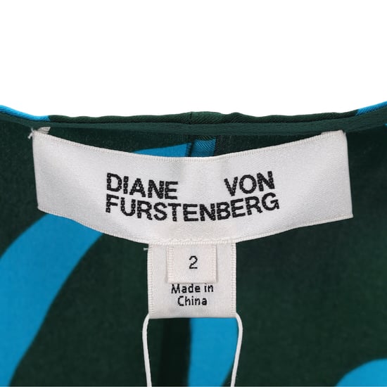Diane von Furstenberg Wickelkleid aus grüner Seide - Image 4