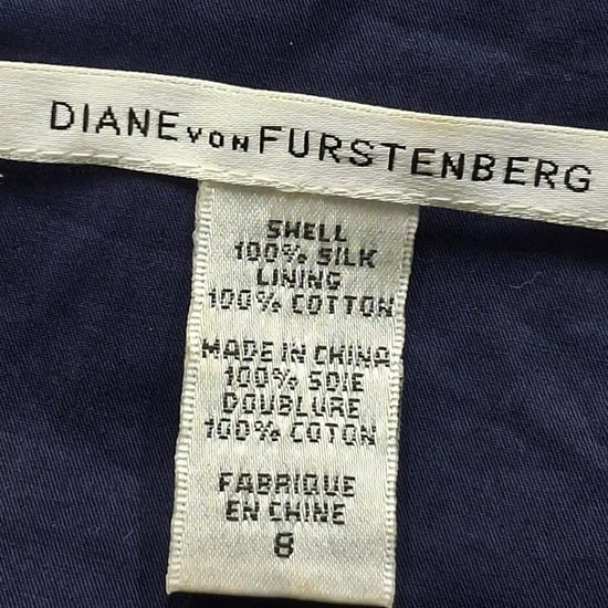 Diane von Furstenberg Francia Kleid mit Sternenmuster und Raffungen aus marineblauer Seide - Image 3