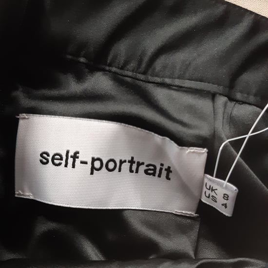 Schwarzes Midikleid mit Spitzendetails von Self-Portrait aus Polyester - Image 4