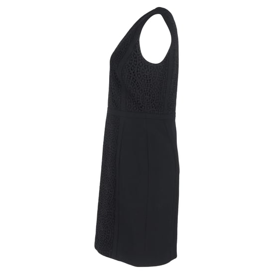 Schwarzes Hugo Boss Midi-Kleid mit V-Ausschnitt und Spitzendetails aus Wolle - Image 2