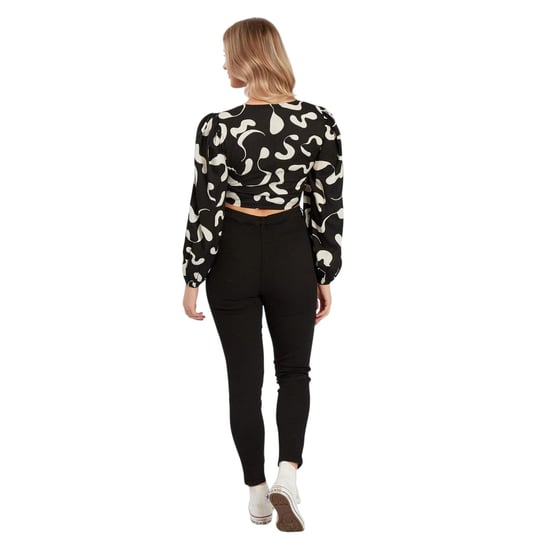 Influence - Kurzes Top für Damen, Vorne gebunden (Schwarz) - Image 2