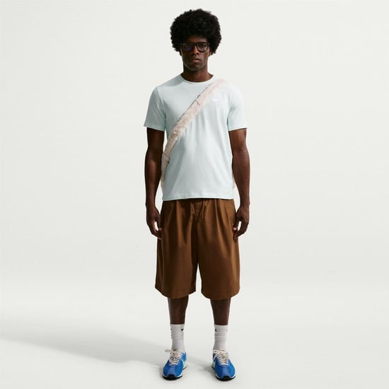Nike - "Club" T-Shirt für Herren (Hellgrün) - Image 5