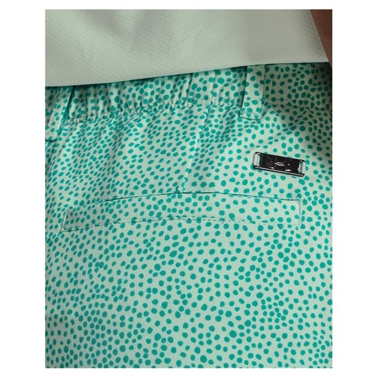 Under Armour - Golf Shorts für Damen (Grün) - Image 4