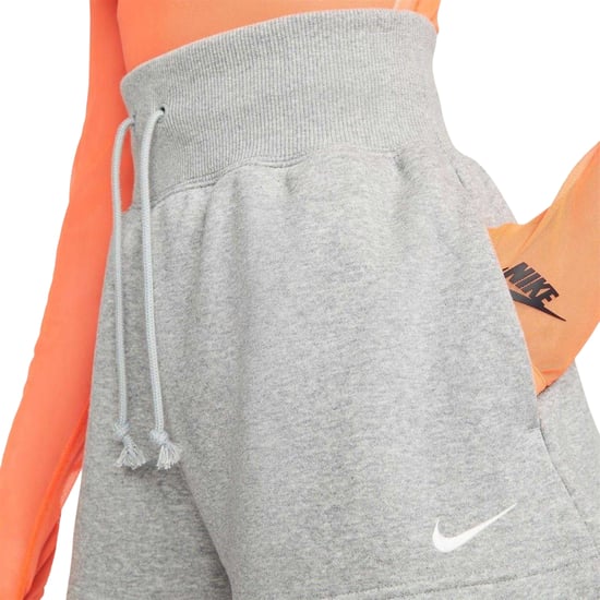Nike - "Sportswear Essential" Shorts für Damen (Grau) - Image 2