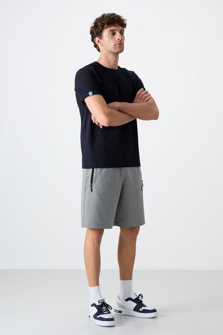Herren Sweatshorts mit regulärer Passform aus Strick - Image 6