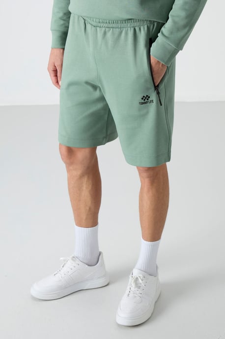Herren Sweatshorts mit regulärer Passform aus Strick - Image 5