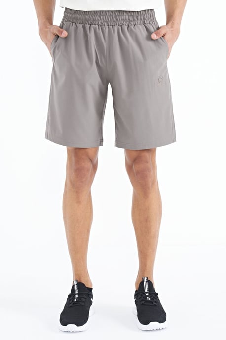 Herren Regular-Fit Weite Shorts - Image 1