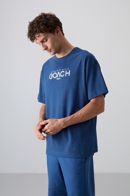 Oversized Logo-Patch Rundhals-T-Shirt - Image 4