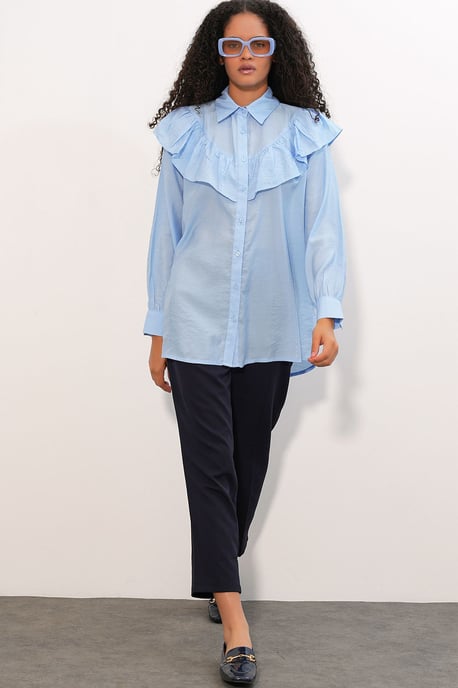 Langes entspanntes Shirt mit Rüschendetail - Image 2
