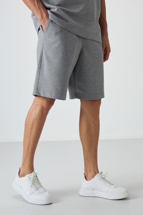 Oversized T-Shirt und Shorts Set - Image 4