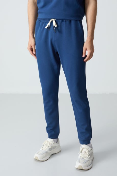 Herren Oversized T-Shirt und Hosen Set - Image 3