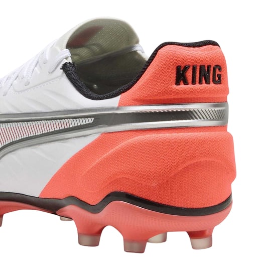 Puma - "King Match" Fußballschuhe mit festem Boden für Herren (Weiß/Rot) - Image 2