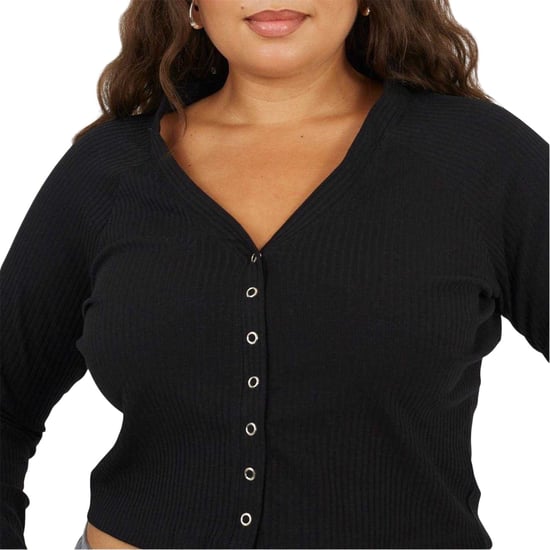Brave Soul - Kurzes Top für Damen, V-Ausschnitt, Plus, Langärmlig (Schwarz) - Image 3