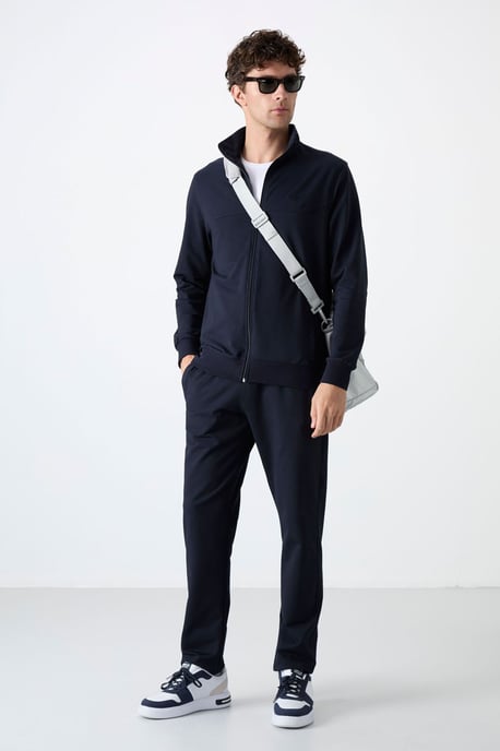 Herren Relaxed Fit Sweatshirt mit Reißverschlusskragen und Hose Set - Image 1