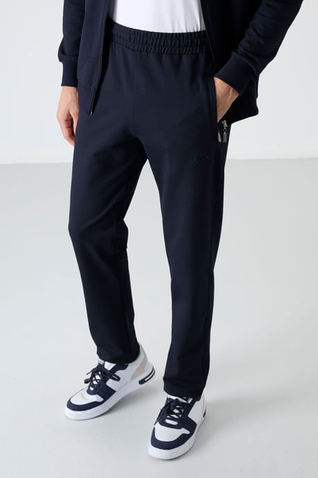 Herren Relaxed Fit Sweatshirt mit Reißverschlusskragen und Hose Set - Image 5