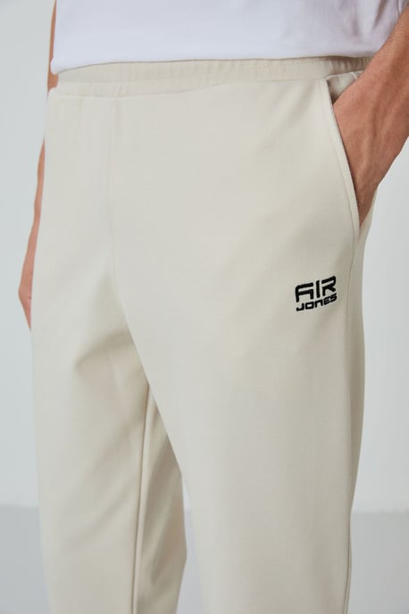 Herren Sweatshirt- und Hosen-Set mit Reißverschlusskragen - Image 4
