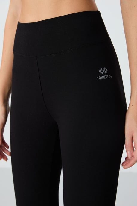 Hochtaillierte Capri-Leggings - Image 2